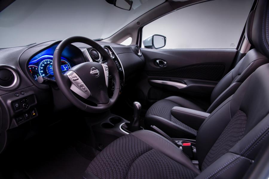  Nissan Note 2013 года  (фото 18 из 39)
